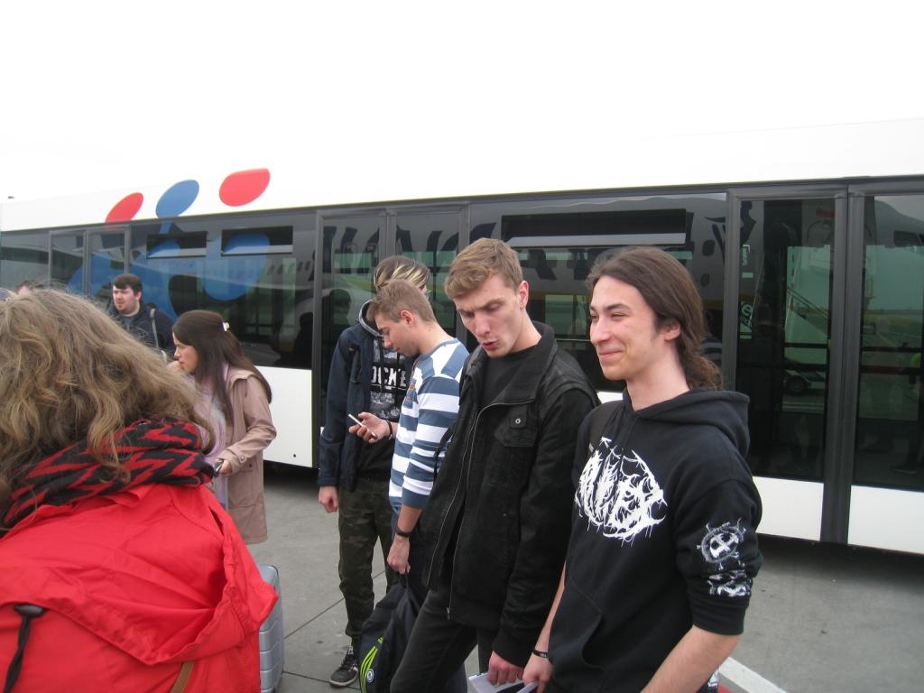 212 0d55b5f84321fadfd7a7ab94ecef1fb3 | SOS a SOU KH