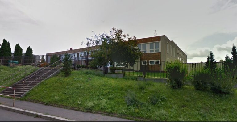 Čáslavská Street View4 | SOS a SOU KH