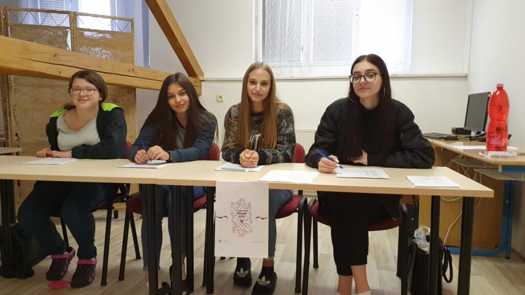 Studentské Volby 2021 3 | SOS a SOU KH