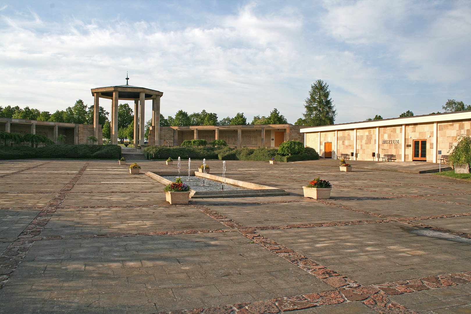 Památník Lidice | SOS a SOU KH