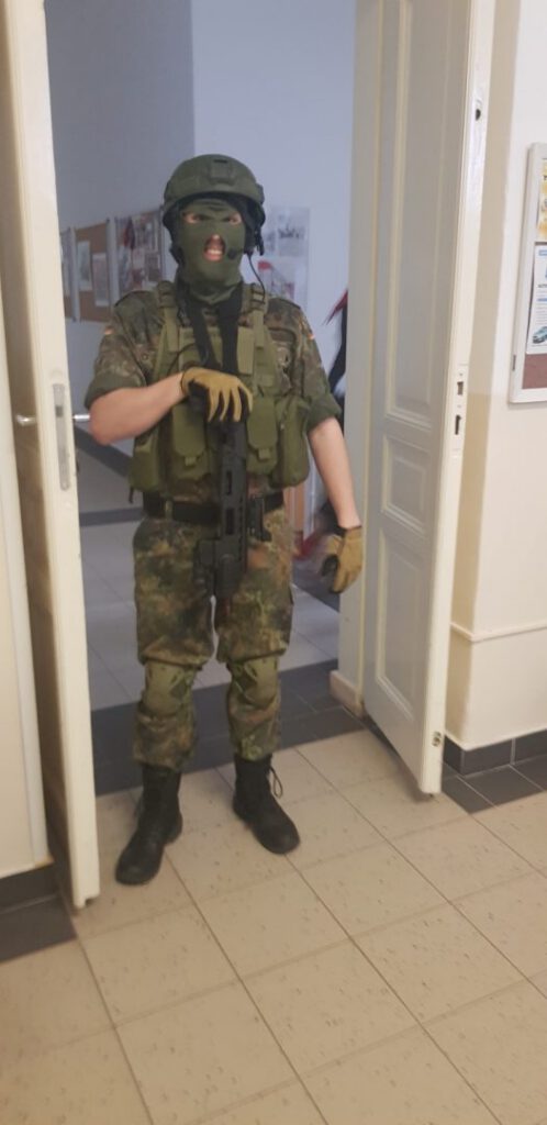 Poslední Zvonění 15 | SOS a SOU KH