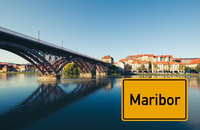 Old Bridge In Maribor, Slovenia | SOS a SOU KH
