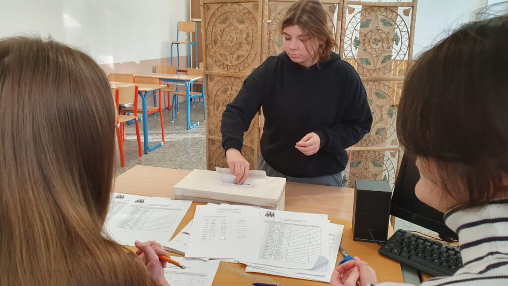 20221213 Studentské Volby 14 | SOS a SOU KH