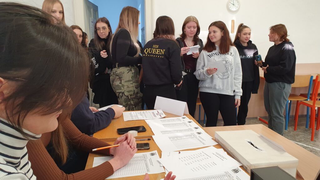20221213 Studentské Volby 15 | SOS a SOU KH