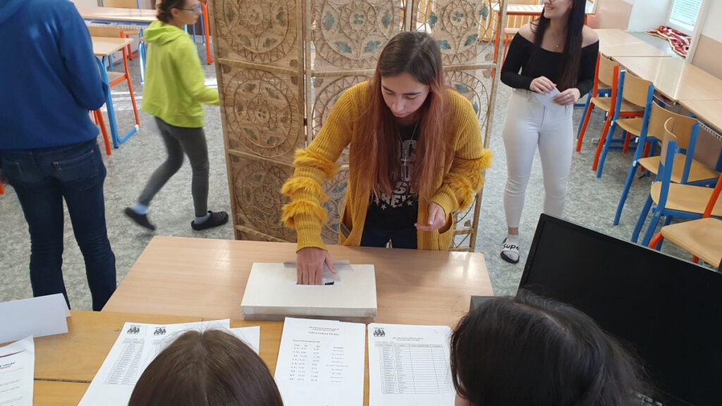 20221213 Studentské Volby 17 | SOS a SOU KH