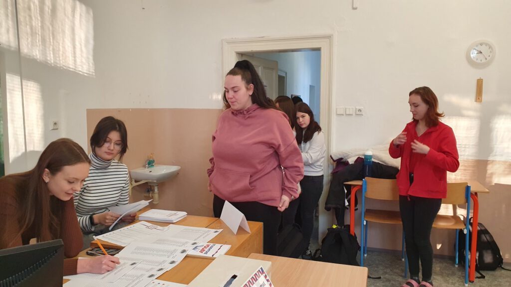 20221213 Studentské Volby 3 | SOS a SOU KH