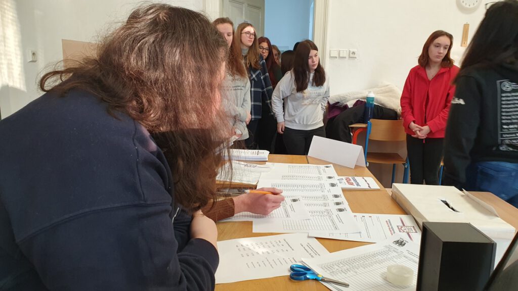20221213 Studentské Volby 4 | SOS a SOU KH
