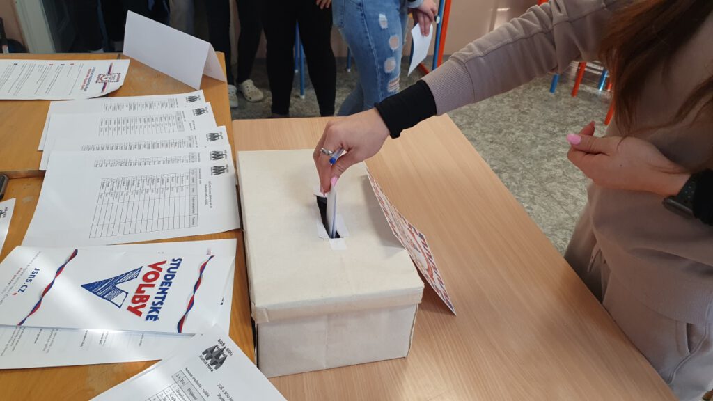 20221213 Studentské Volby 7 | SOS a SOU KH
