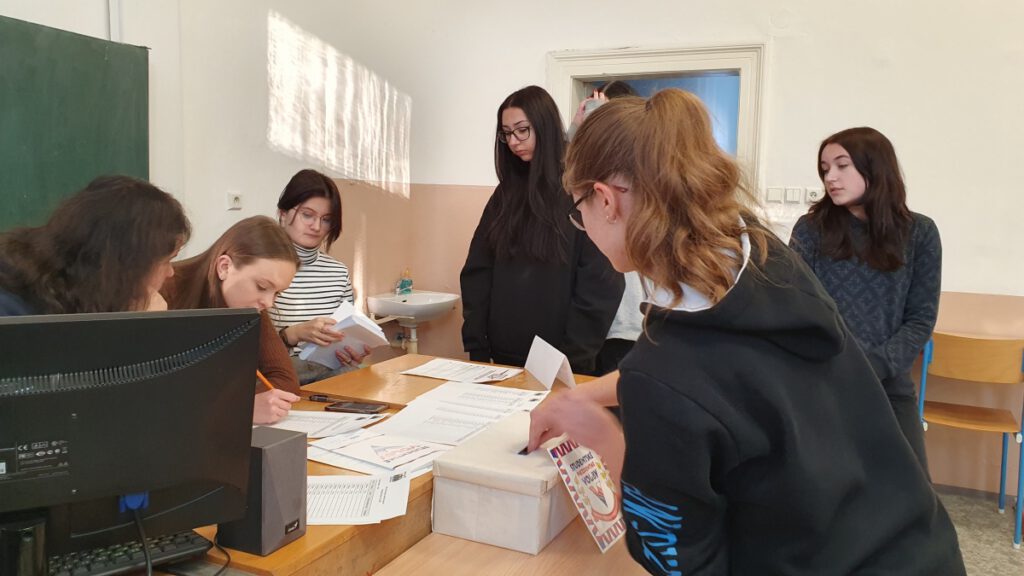 20221213 Studentské Volby 9 | SOS a SOU KH