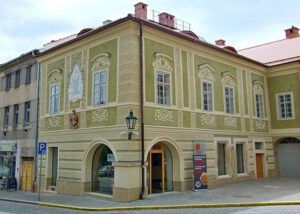 Dačický Dům žánrovka | SOS a SOU KH