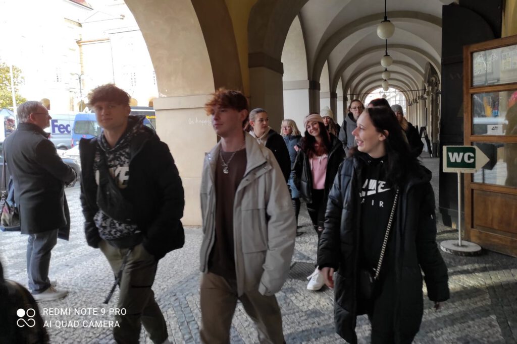 Parlament Čr 2v 1 | SOS a SOU KH