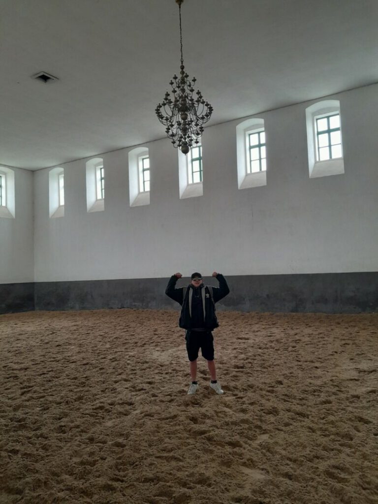 20230516 154907 | SOS a SOU KH