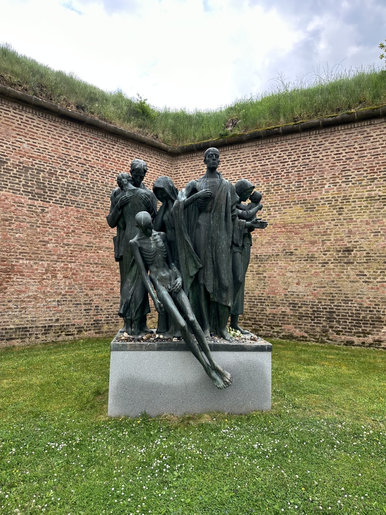 Terezín 1s A 3v 16 | SOS a SOU KH