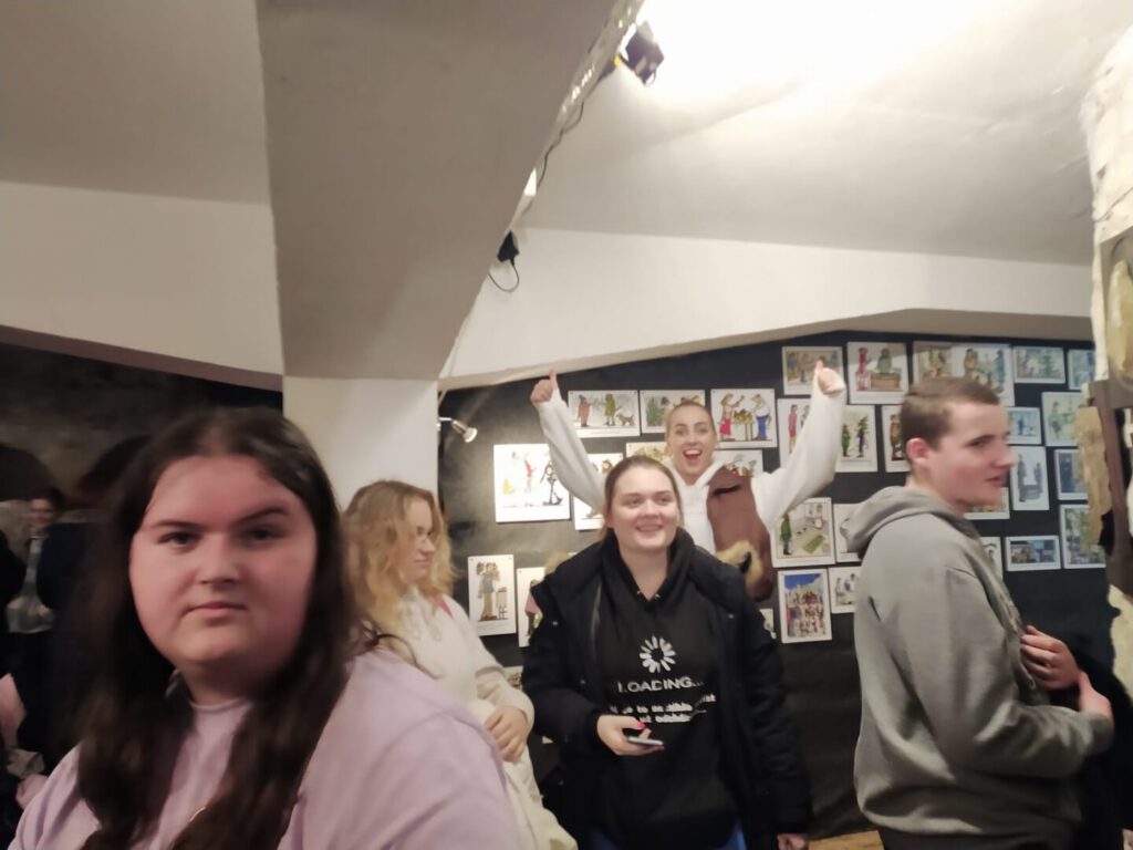 Skleněné Vánoce 1 | SOS a SOU KH