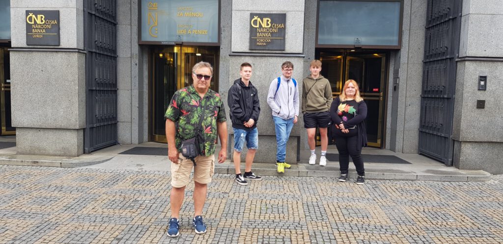 1p Praha 202405 10 | SOS a SOU KH