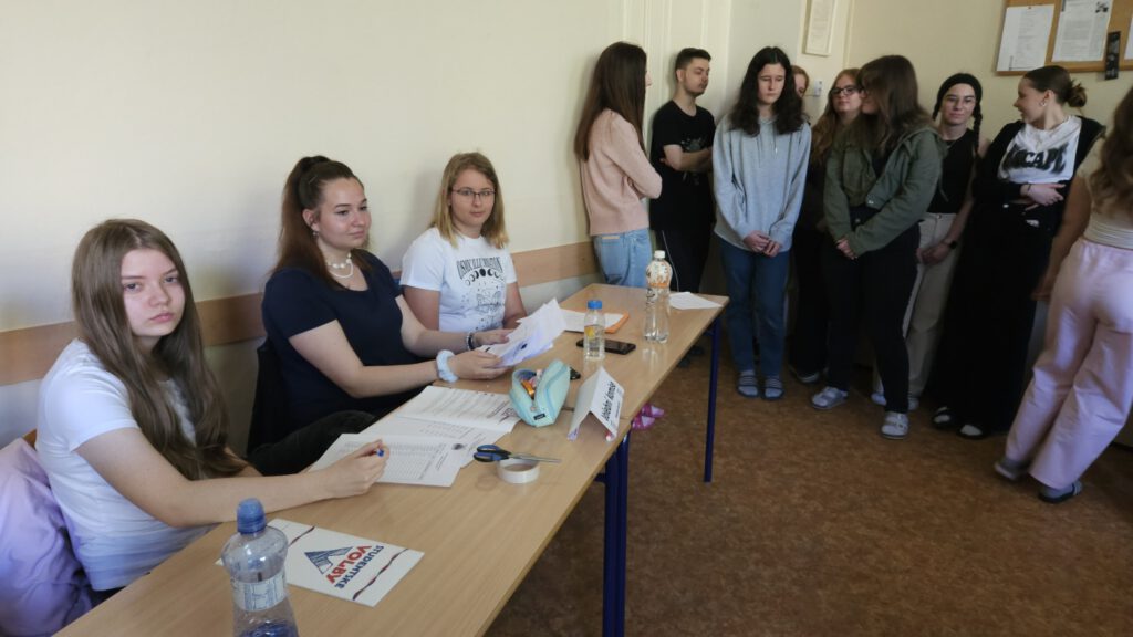 Studentské Volby 2024 12 | SOS a SOU KH