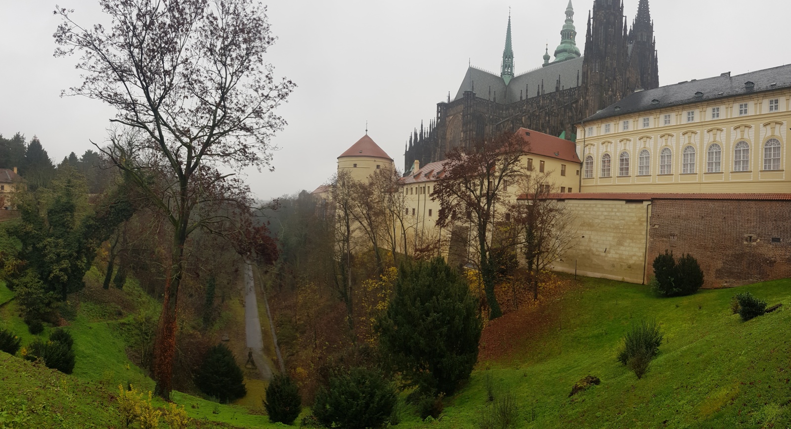 20241128 Exkurze Praha 10 | SOS a SOU KH