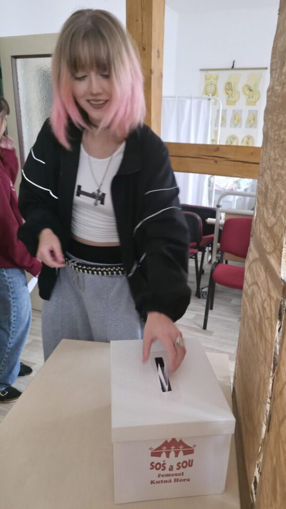 20250917 091904 | SOS a SOU KH